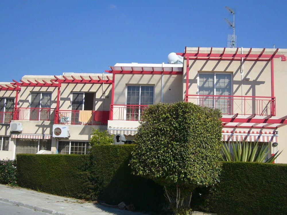 Santa Barbara Complex Limassol Exterior foto